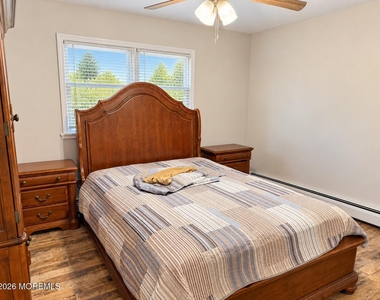 68 Edinburgh Drive - Photo Thumbnail 4