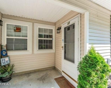 17 Forrest Court - Photo Thumbnail 2