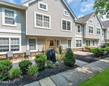 17 Forrest Court - Photo Thumbnail 1