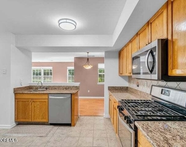 17 Forrest Court - Photo Thumbnail 6