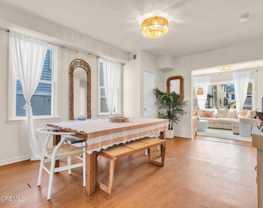 21 Center Street - Photo Thumbnail 5