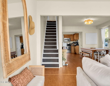21 Center Street - Photo Thumbnail 3