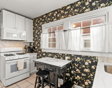 133 Mount Tabor Way - Photo Thumbnail 17