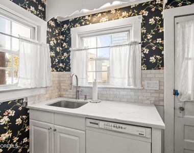 133 Mount Tabor Way - Photo Thumbnail 16