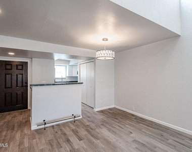 3656 N 70th Street - Photo Thumbnail 9