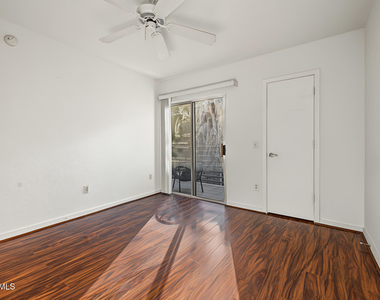 3633 N 3rd Avenue - Photo Thumbnail 21