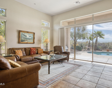7831 E Visao Drive - Photo Thumbnail 6
