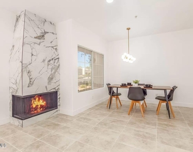 11333 N 92nd Street - Photo Thumbnail 1