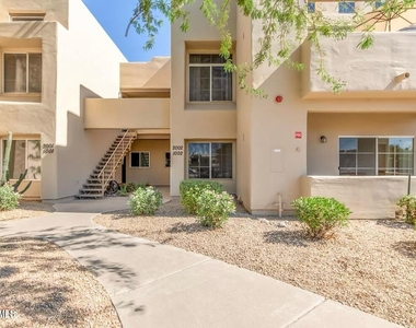 11333 N 92nd Street - Photo Thumbnail 17