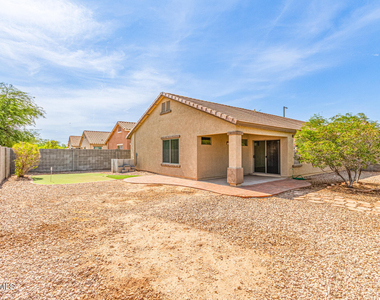 25781 W Dunlap Road - Photo Thumbnail 21