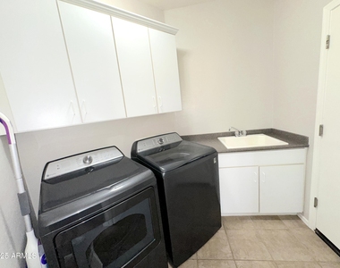 1719 W Owens Way - Photo Thumbnail 28