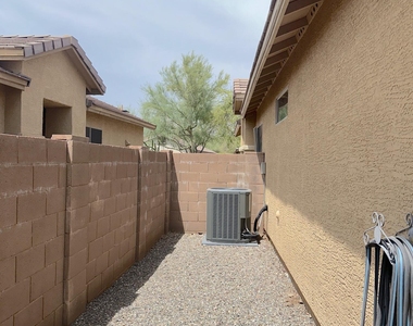1719 W Owens Way - Photo Thumbnail 32