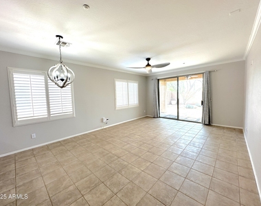 1719 W Owens Way - Photo Thumbnail 5
