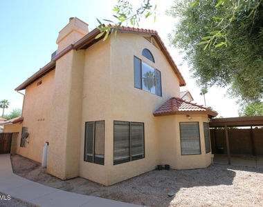 924 E Manor Drive - Photo Thumbnail 33