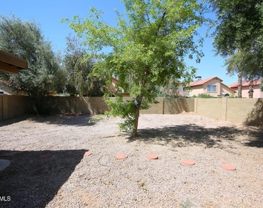 924 E Manor Drive - Photo Thumbnail 34