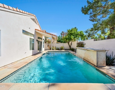 2075 W Riverside Street - Photo Thumbnail 35