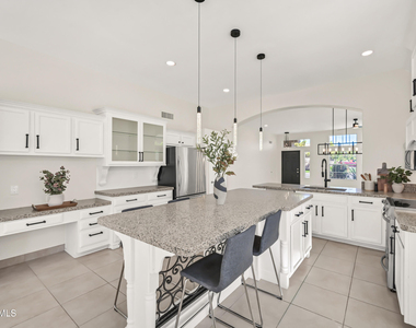 2075 W Riverside Street - Photo Thumbnail 9