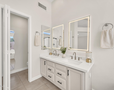 2075 W Riverside Street - Photo Thumbnail 24