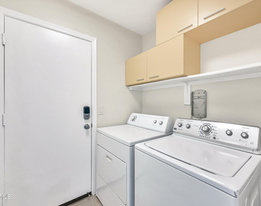 2075 W Riverside Street - Photo Thumbnail 33