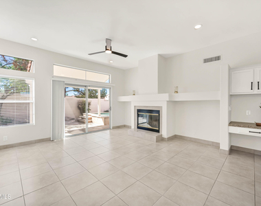 2075 W Riverside Street - Photo Thumbnail 16