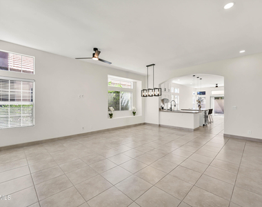 2075 W Riverside Street - Photo Thumbnail 10