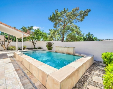 2075 W Riverside Street - Photo Thumbnail 34