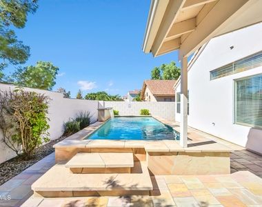 2075 W Riverside Street - Photo Thumbnail 37