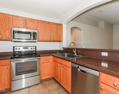 2770 E Dust Devil Drive - Photo Thumbnail 11