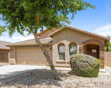 2770 E Dust Devil Drive - Photo Thumbnail 2