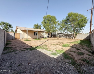 5825 W Flower Street - Photo Thumbnail 18