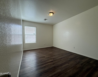 5807 N 73rd Drive - Photo Thumbnail 33