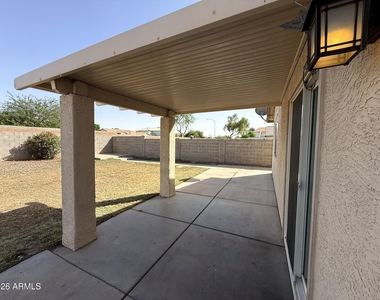 5807 N 73rd Drive - Photo Thumbnail 37