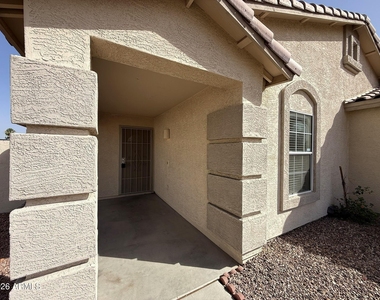 5807 N 73rd Drive - Photo Thumbnail 4