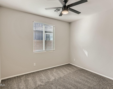 16206 W Jenan Drive - Photo Thumbnail 6
