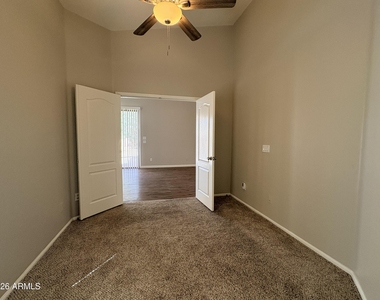 86 W Gold Dust Way - Photo Thumbnail 13