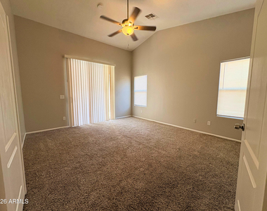 86 W Gold Dust Way - Photo Thumbnail 7