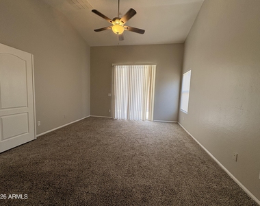 86 W Gold Dust Way - Photo Thumbnail 16