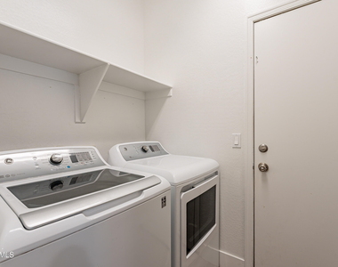7599 W Springfield Way - Photo Thumbnail 34