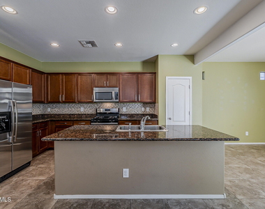 3509 E Oakland Street - Photo Thumbnail 26
