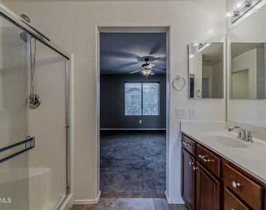 3509 E Oakland Street - Photo Thumbnail 41