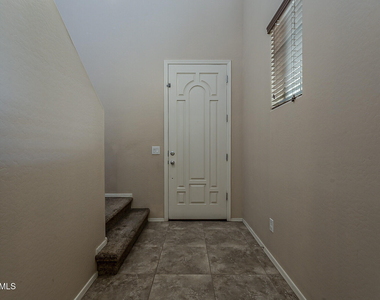 3509 E Oakland Street - Photo Thumbnail 9