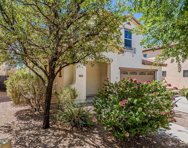 3509 E Oakland Street - Photo Thumbnail 6