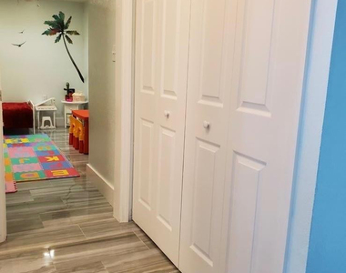 801 S Ocean Drive - Photo Thumbnail 7