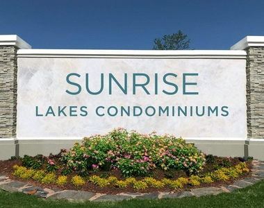 8345 Sunrise Lakes Boulevard - Photo Thumbnail 20