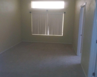 11559 W Sonoran Court - Photo Thumbnail 6