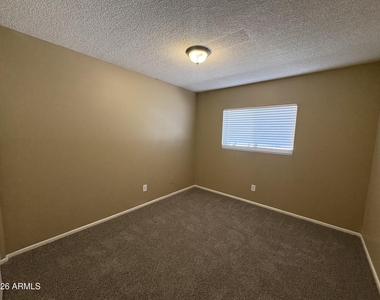 3828 W Lane Avenue - Photo Thumbnail 12