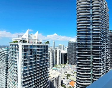 1080 Brickell Avenue - Photo Thumbnail 17