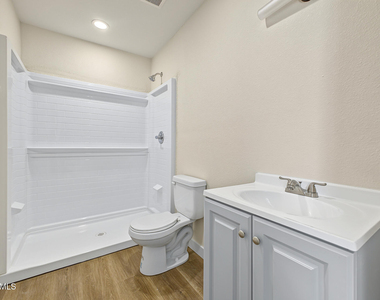 1309 W 7th Place - Photo Thumbnail 28