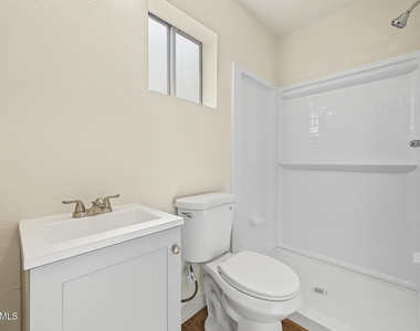 1309 W 7th Place - Photo Thumbnail 25