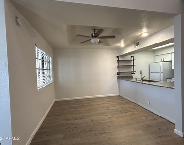 1222 W Baseline Road - Photo Thumbnail 4